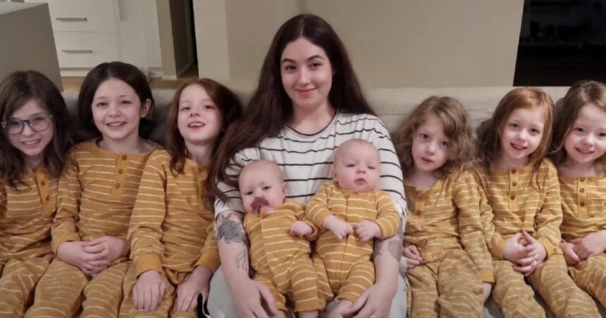 Moeder met acht kinderen deelt bijzondere avondroutine die elke dag om 16:30 uur begint