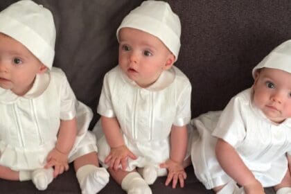 Ze verwachtte een drieling, maar de artsen konden hun ogen niet geloven toen ze de baby's zagen