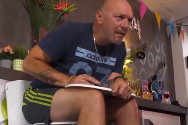 Jimmy zit 116 uur op het toilet om wereldrecord te behalen