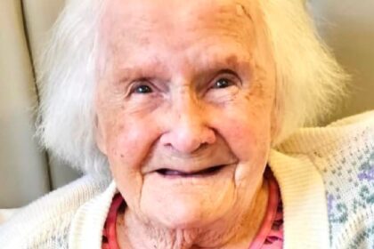Vrouw die 108 jaar oud werd onthulde geheim van lang leven honden in plaats van kinderen